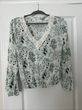 Melrose and Market Blouse (S)